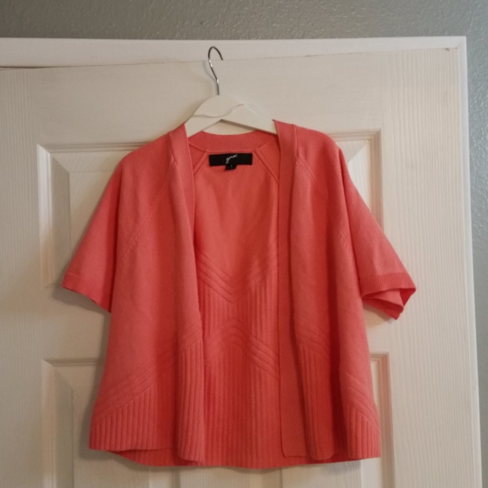 Cropped Coral cardigan